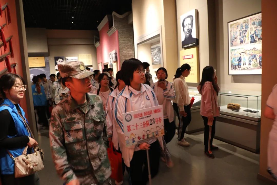 莲塘第三中学高一年级开展红色文化研学活动