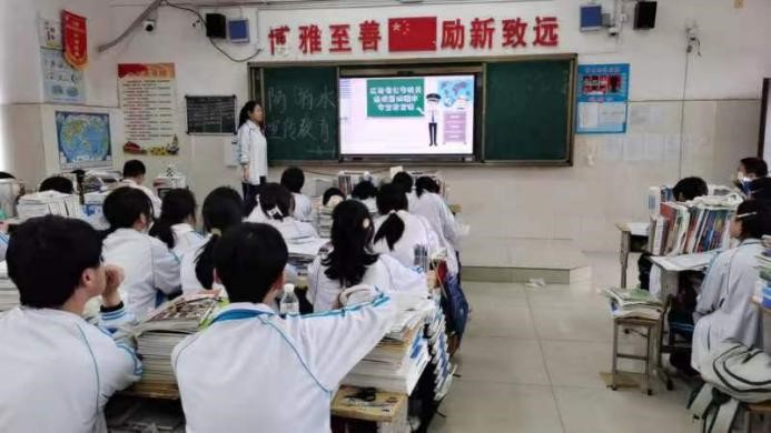 防“溺”于未然 我们在行动——莲塘第三中学扎实开展防溺水安全教育系列活动 防“溺”于未然 我们在行动——莲塘第三中学扎实开展防溺水安全教育系列活动