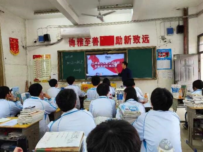 防“溺”于未然 我们在行动——莲塘第三中学扎实开展防溺水安全教育系列活动 防“溺”于未然 我们在行动——莲塘第三中学扎实开展防溺水安全教育系列活动