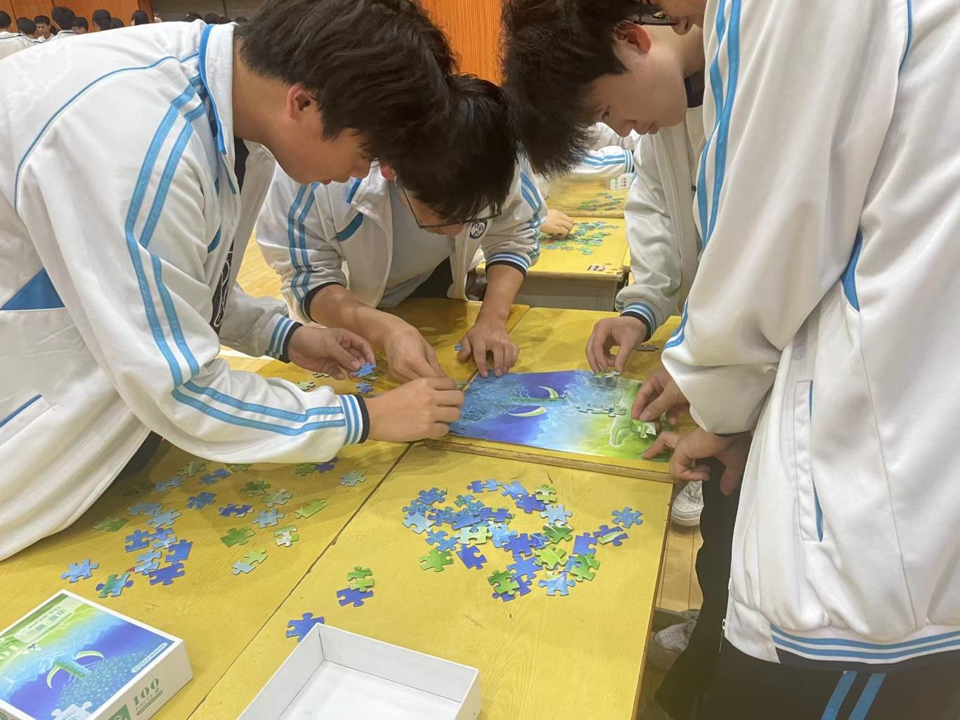 莲塘第三中学开展“阳光成长”心理健康团体辅导活动