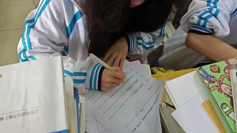 防“溺”于未然 我们在行动——莲塘第三中学扎实开展防溺水安全教育系列活动 防“溺”于未然 我们在行动——莲塘第三中学扎实开展防溺水安全教育系列活动