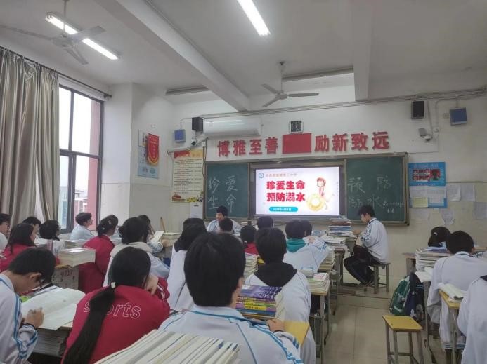 防“溺”于未然 我们在行动——莲塘第三中学扎实开展防溺水安全教育系列活动 防“溺”于未然 我们在行动——莲塘第三中学扎实开展防溺水安全教育系列活动